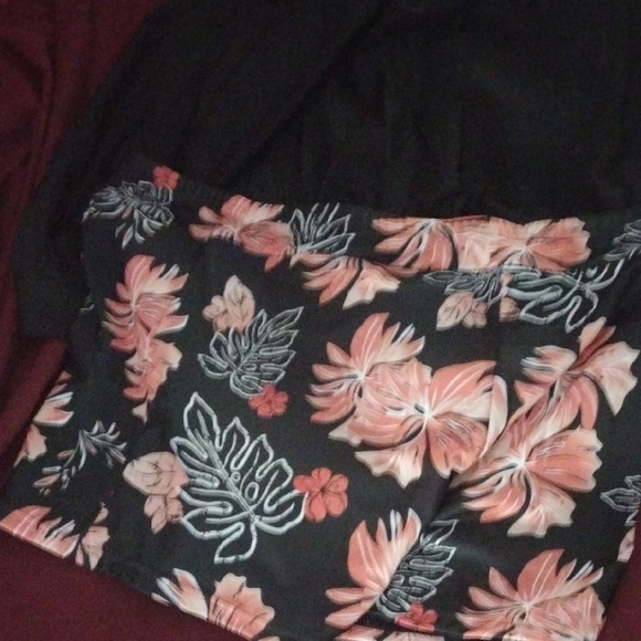 Holipick Plus Size Floral Racerback Tankini Set with Boyshorts – NWT - Picture 3 of 4